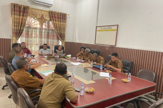 RAPAT DENGAR PENDAPAT KOMISI C BERSAMA DENGAN CV. KRISTAL SUKSES BERSAMA